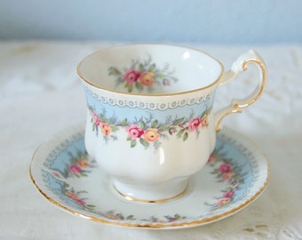 Vintage Paragon 'Bridesmaid' Bone China Large Size Cup and Saucer, 'Lace' Border with Pink and Yellow Roses, England