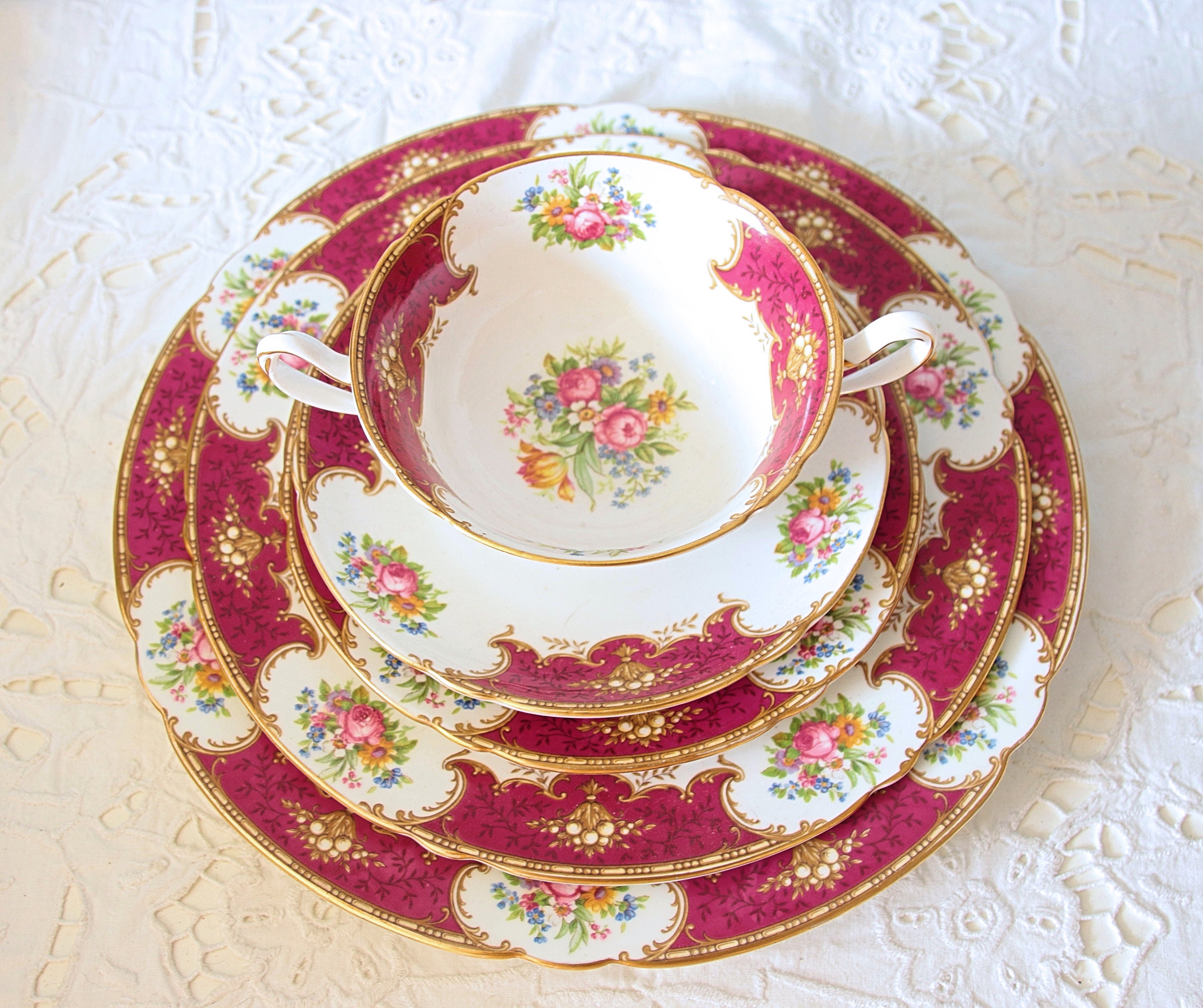 Shelley Dinner Set - Etsy