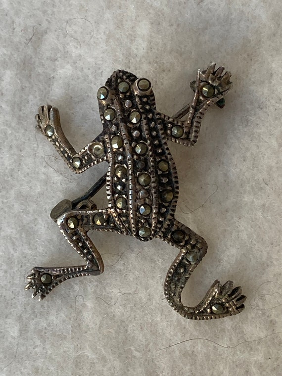 Vintage Silver Marcasite Rhinestone Frog Brooch Pi