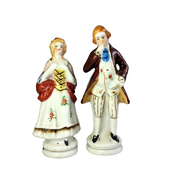 Pair Occupied Japan Couple 18th Century Ceramic Porcelain Hand Painted Figurine