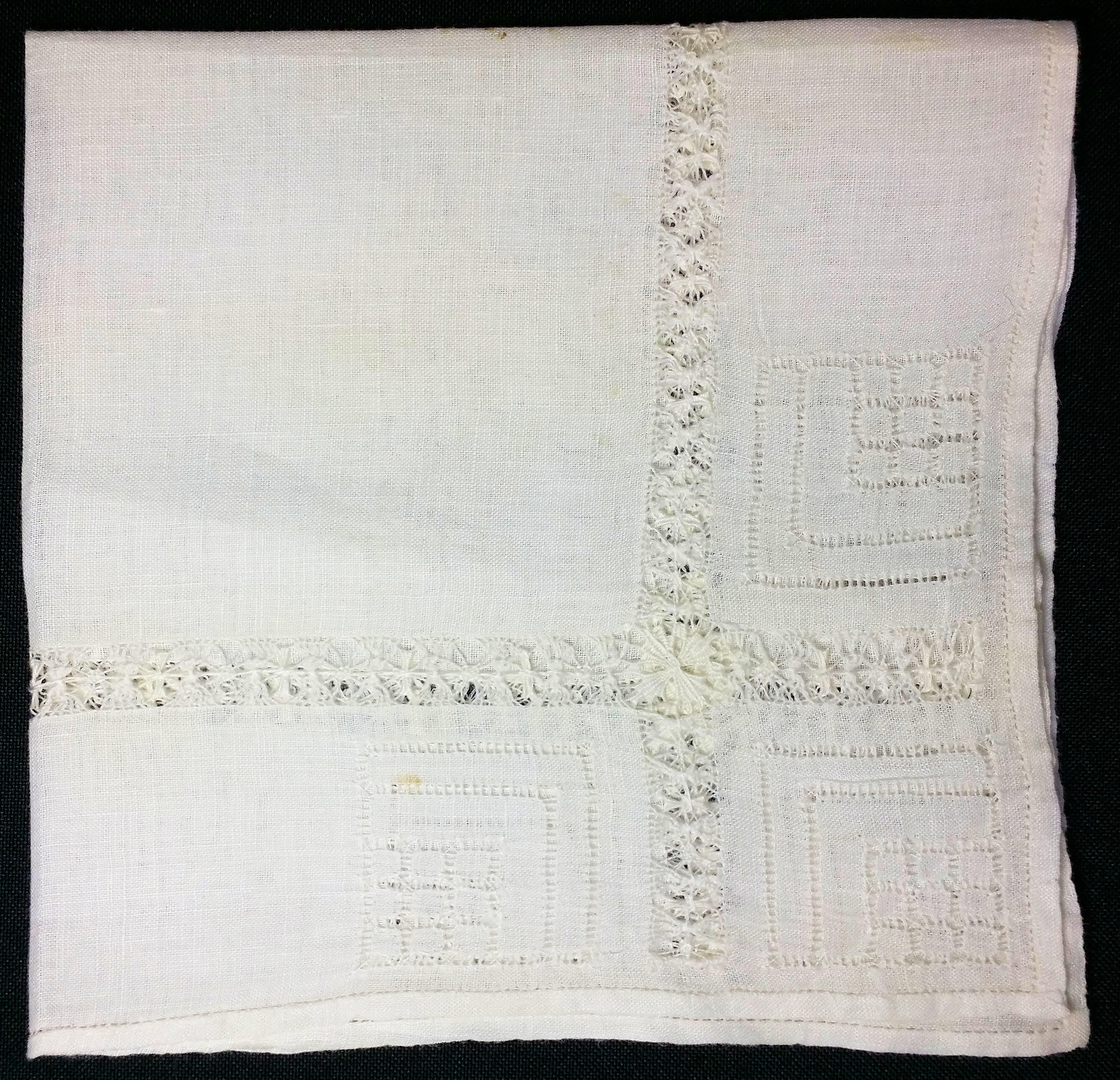Vintage Hankies Hand Pulled Work Needlework Handkerchiefs | Etsy