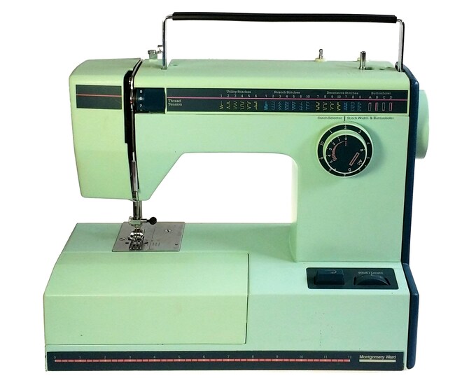 Montgomery Ward UHT J 1954 Sewing Machine W Foot Pedal Seafoam Green