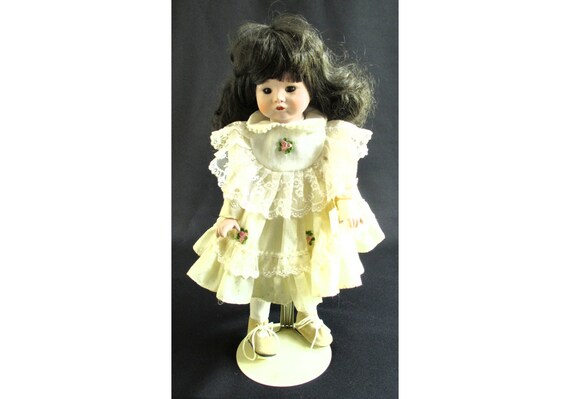 brinn's collectible dolls 1992