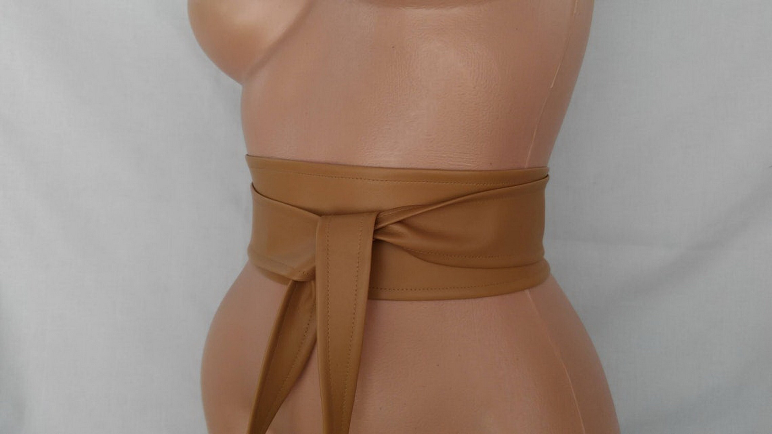 The Faux-Leather Obi Wrap Belt in Camel Beige Size OS CAMEL BROWN Obi Belt. Wrap Belt in Soft Genuine Leather  main image 2