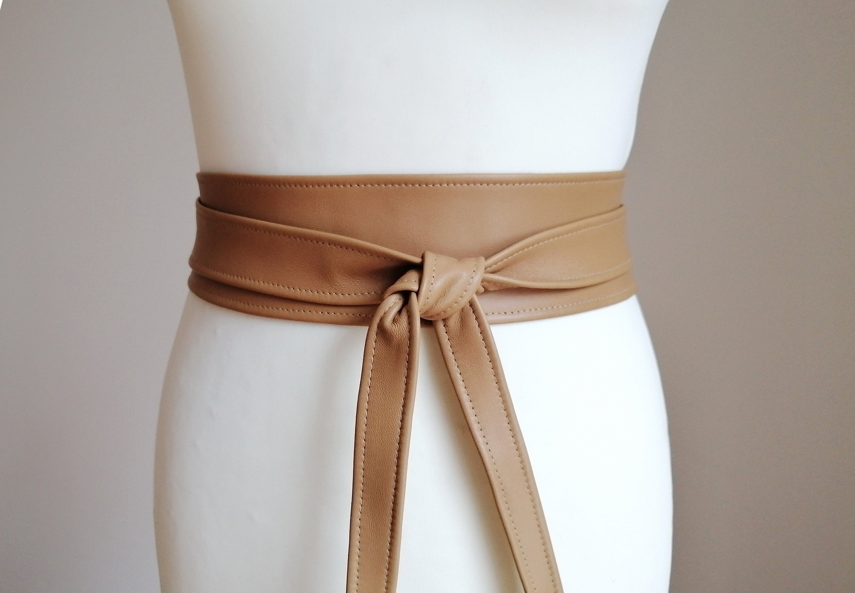 Bow tan brown leather look Belt Leather Bow Tie - Dark Tan main image 3