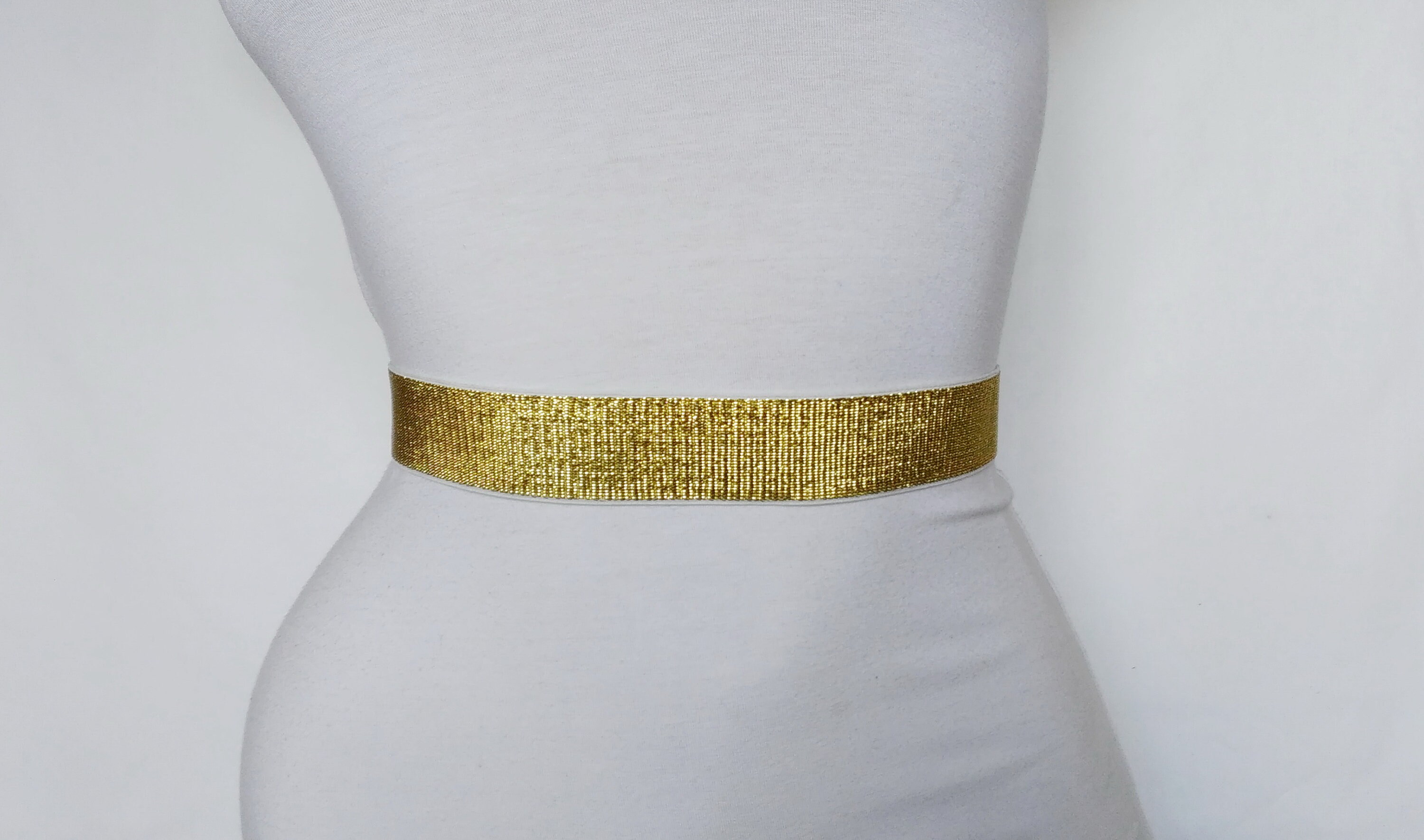 silver elasticated belt