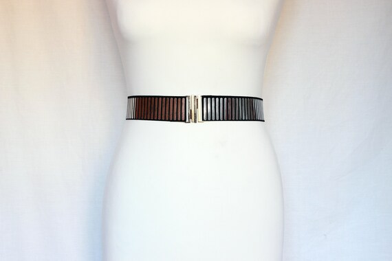 Silver cinch belt clearance
