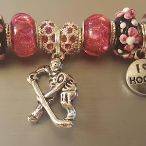 Adjustable Sports Beaded Bracelets – Softball, Hockey & Volleyball Charms for Kids and Parents