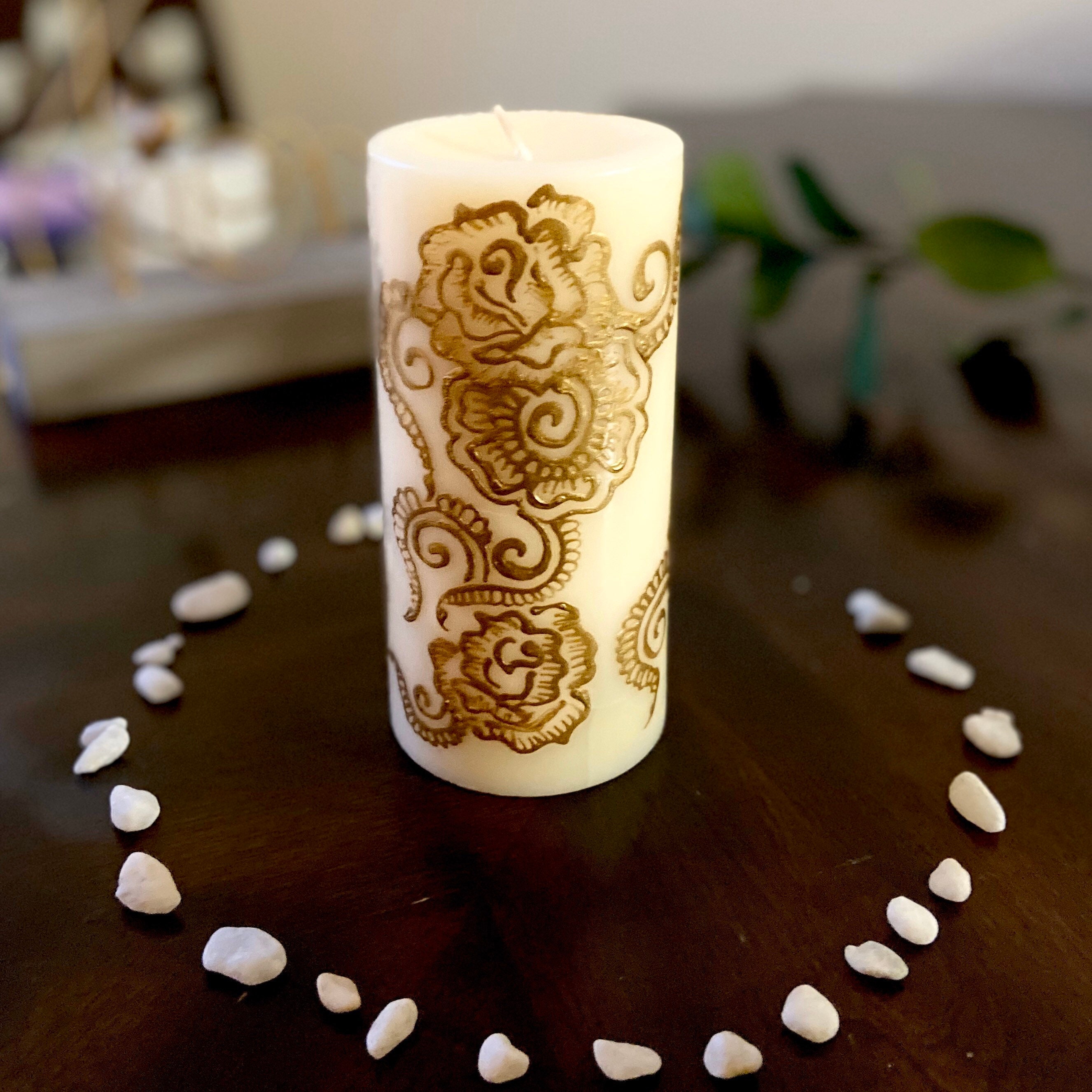 pillar candle wedding centerpieces
