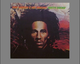 Mini álbum de discos de reggae de Bob Marley & the Wailers 'NATTY DREAD': accesorio en miniatura para casa de muñecas a escala 1/6, 1/12 y 1/24