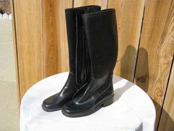 dkny rain boots