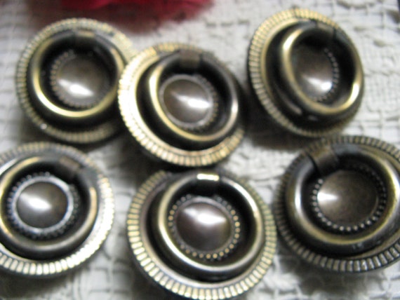 Dresser Hardware Drawer Pulls Set Of 6 Vintage Round Drop Etsy