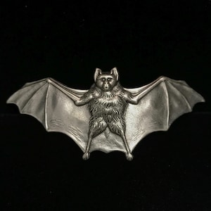 Große Silber Fledermaus Haarspange//antikierte Silber Fledermaus Haarspange//Fledermaus Haarspange//Fledermaus Haarspange//Gothic Fledermaus Haar-Accessoire//Gothic Haarclip