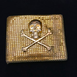 Cartera vintage de malla dorada con calavera y huesos cruzados dorados // Cartera vintage de malla dorada con calaveras // Cartera gótica // Monedero con calaveras doradas // Cartera con calaveras doradas