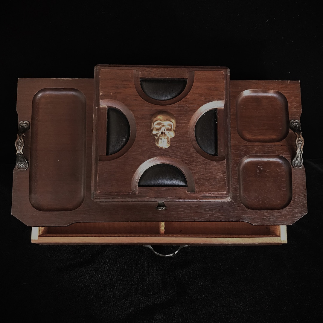 Men's Jewelry Box With Brass Skull // Male Valet Box With Skull // Men's Gothic Jewelry Box//men