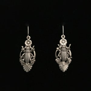 Antiqued silver beetle earrings//bug earrings//insect earrings//beetle jewelry//bug jewelry//insect jewelry//scarab earrings//scarab jewelry