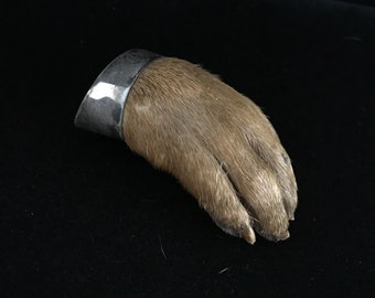 Spilla antica a forma di zampa di lontra//spilla trofeo di caccia del 1933//gioielli tassidermici vintage//spilla vintage in argento sterling con zampa di lontra//zampa di animale vintage WINSTER