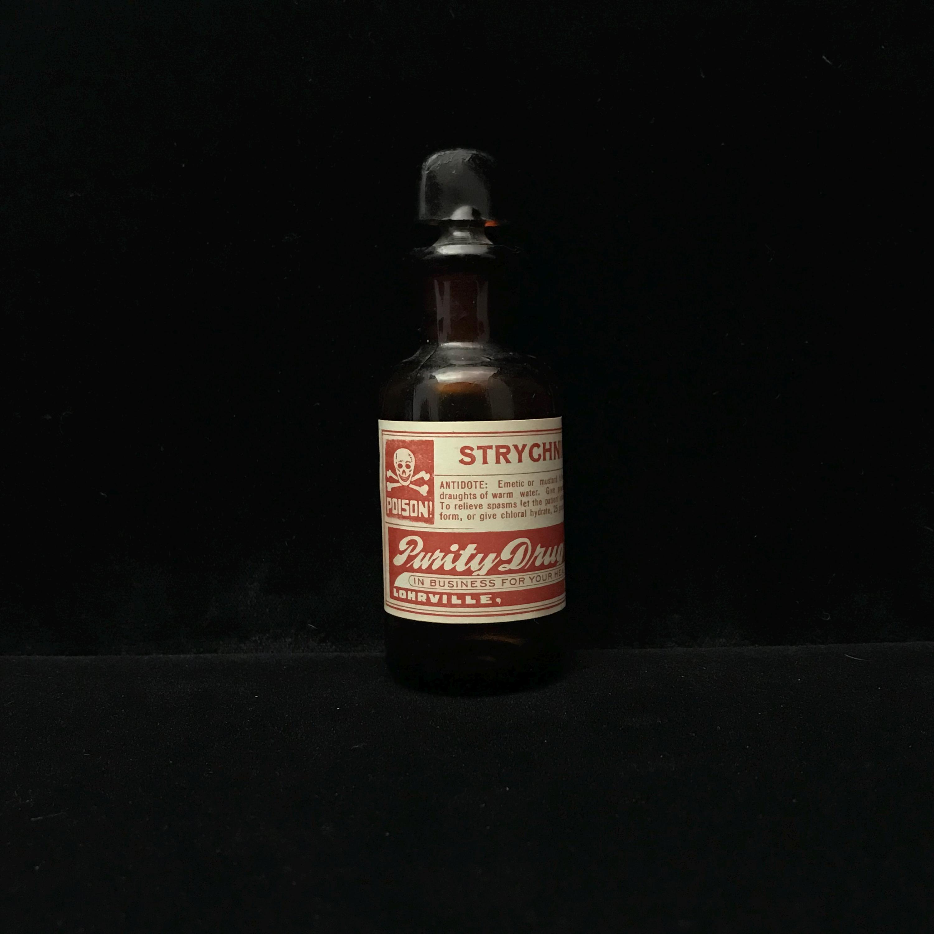 Small,vintage Poison Bottle//vintage Strychnine Poison Bottle