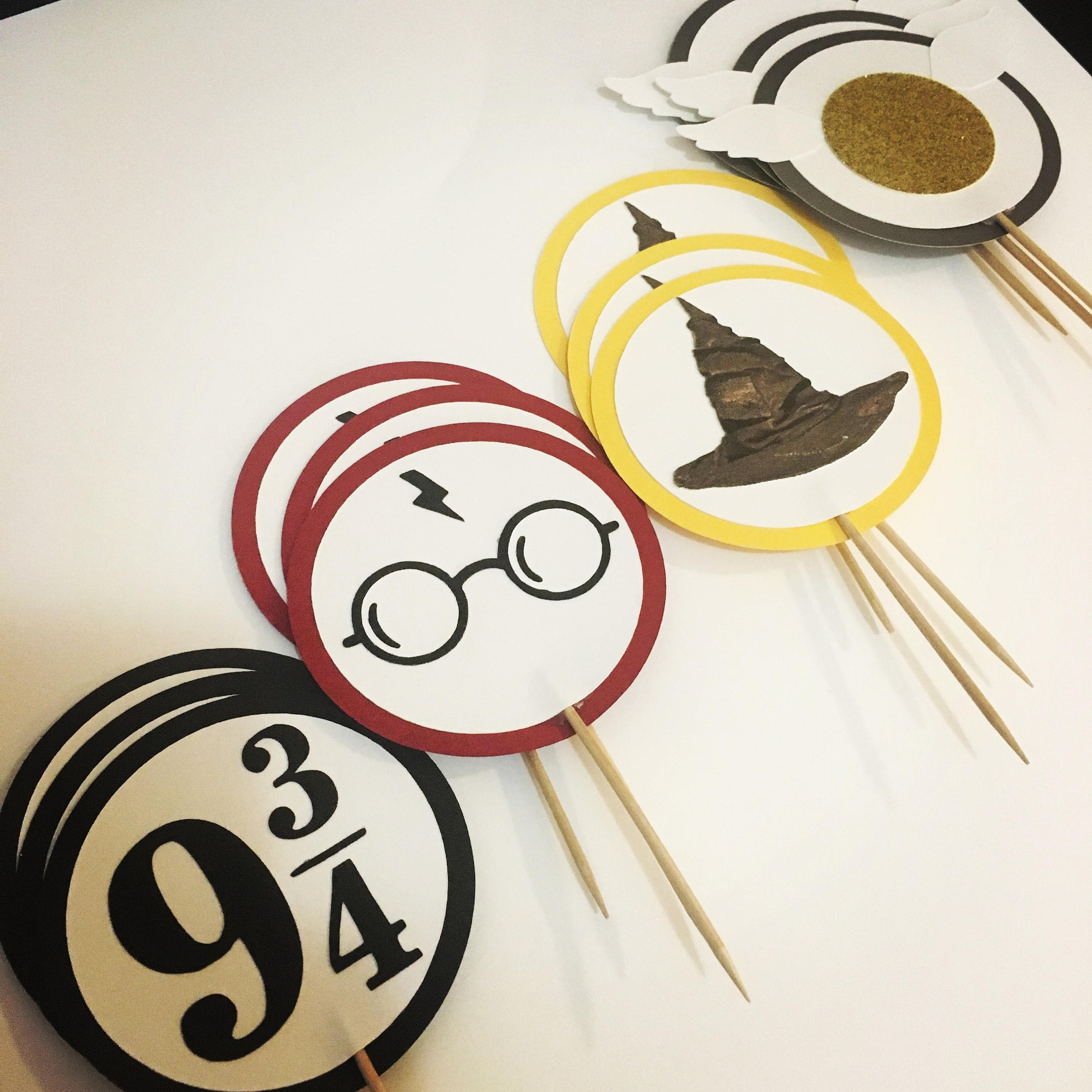 12 Harry Potter Inspired Cupcake Toppers Wizard Cupcake Etsy