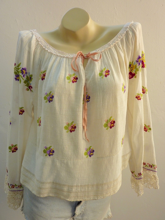 Vintage 1930s 1940s Romanian Hand Embroidered Cros