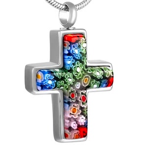 Croce con ciondolo in vetro di Murano - Gioiello commemorativo con ceneri - Inciso personalizzato
