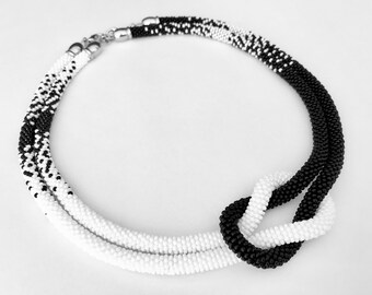 Black & White Beaded Crochet Necklace - Etsy