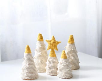 Dekorative Gehäkelte Weihnachtsbäume, weißer Weihnachtsbaum, Dekoration