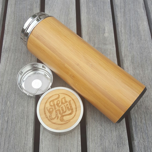 Bamboo tea infuser bottle with removable tea strainer.  Perfect for tea, coffee or your other favourite beverage.