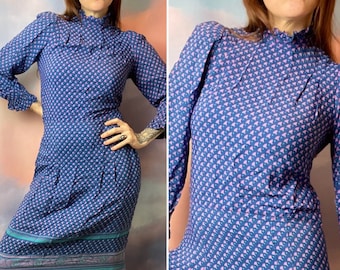 1980s Fitted Dress Novelty Print Blue High Collar Dress 1970s 1980s Paisley Print Rayon 1940s Style Fan Print Art Deco Puffed Sleeve