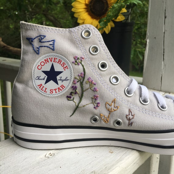 Custom Embroidered Converse Sneakers Hand Embroidery Chucks Floral Flowers  Bees Bird Unique Gift Nature Wedding Save the Bees Made to Order - Etsy  Sweden