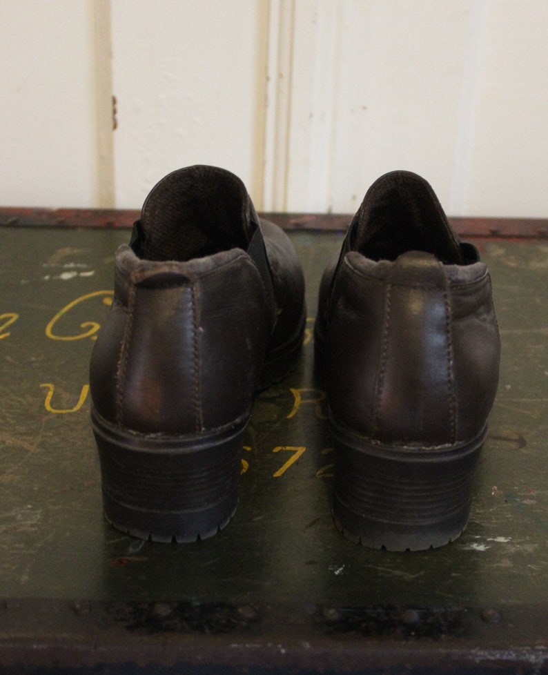 1990s Short Boots Blundstone Style Chelsea Engineer Brown 90s Normcore Shoes Short Grunge Heel Slip On Sporto Elastic Sides Womens Size 7