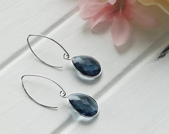 JIMOI\u2027Untitled-Raw Iolite-Silver Drop Long Earring
