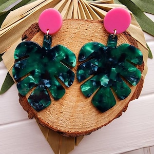 Green and pink monstera leaf earrings, Tropical leaf earrings, Monstera statement earrings, Acrylic dangle earrings, Acetate earrings