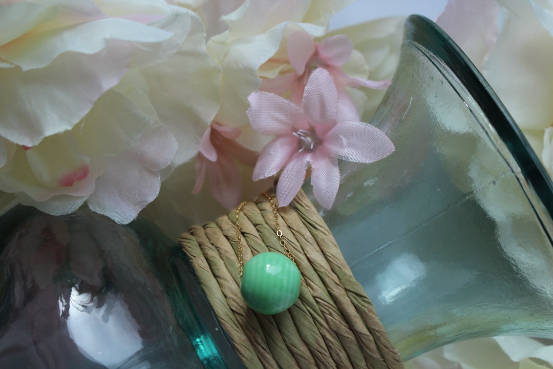 Dainty Green Ball Necklace, Minimalist Green Ball Necklace, Round Green