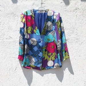 Vintage multi color 100% silk floral/polka dot printed blazer.over size