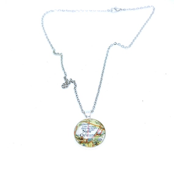 Louisiana Map Necklace - New Orleans
