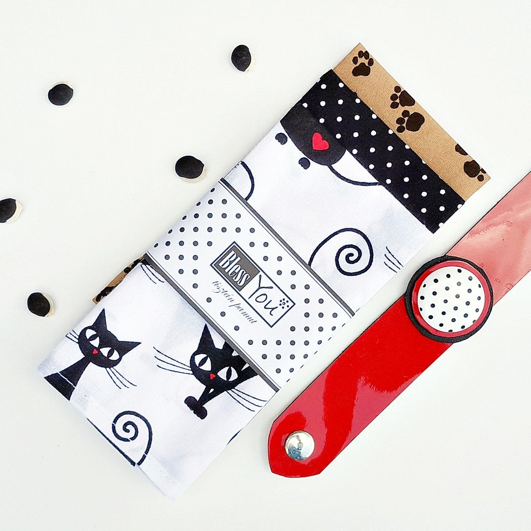 Cats Handkerchief Set, Eco-friendly Gift for Pet Lovers - Black and ...