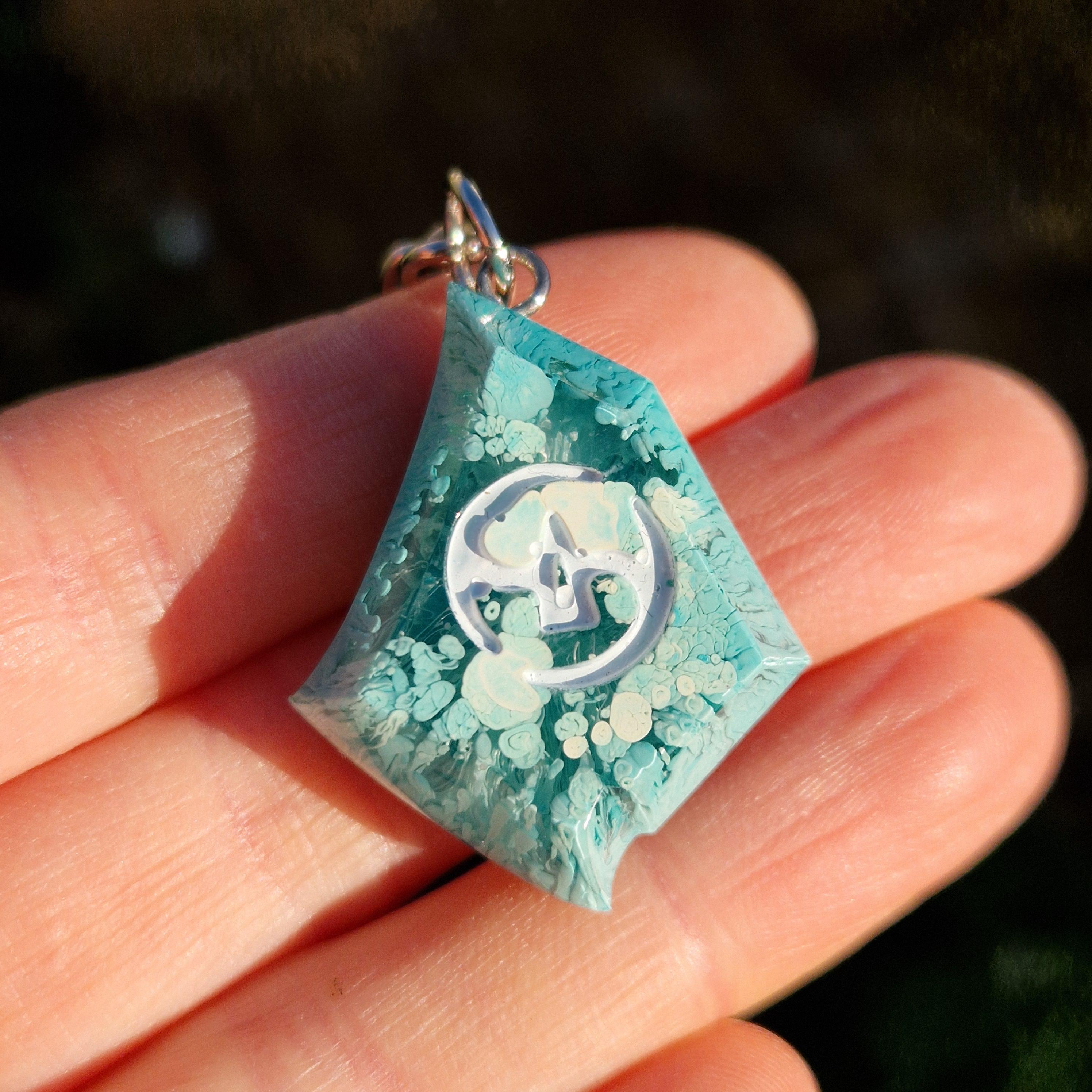 FFXIV Samurai Job Stone Keychains, Handmade Resin FF14 Keyrings - Etsy