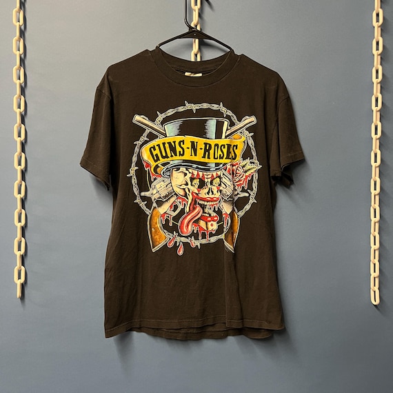 Vintage 90's Guns N Roses T Shirt: Large, Black, Single Stitch