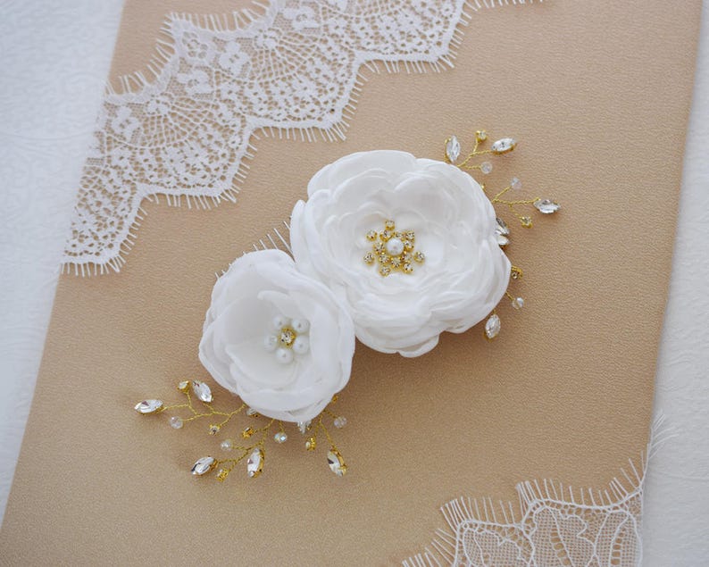 Bridal Hair Flower Bridal Fascinator Bridesmaids Flower Rhinestone Hair Comb Blush Headpiece Flower Hair Clip Wedding Hair Piece