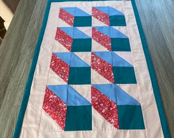 Quilt table runner, Patchwork decor, Table decoration, Quilt gift, Quilt rug