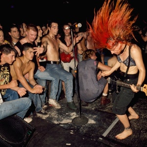 L7バンドがナッシュビルでライブ