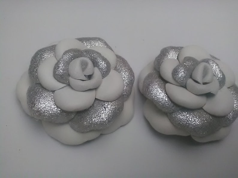 White silver rose clips Wedding shoe clips Daily shoe clips -Handmade Leather Shoe Clip Rose shoe clip Set of 2 Flower shoe clip