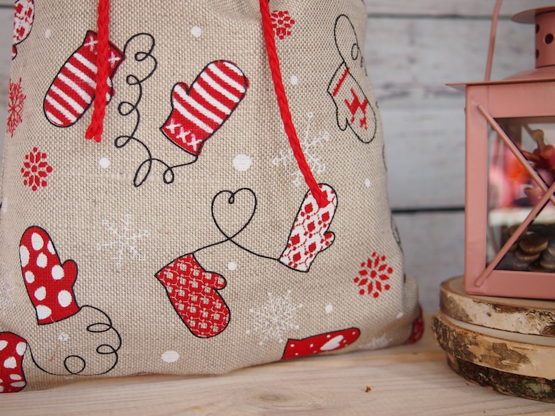 CHRISTMAS Linen Gift Bag Gift Bag