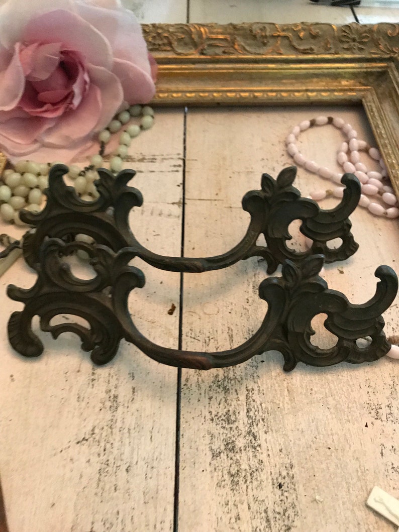 Painted Cottage Prairie Chic Vintage French Provincial Drawer Pulls French Hardware P179