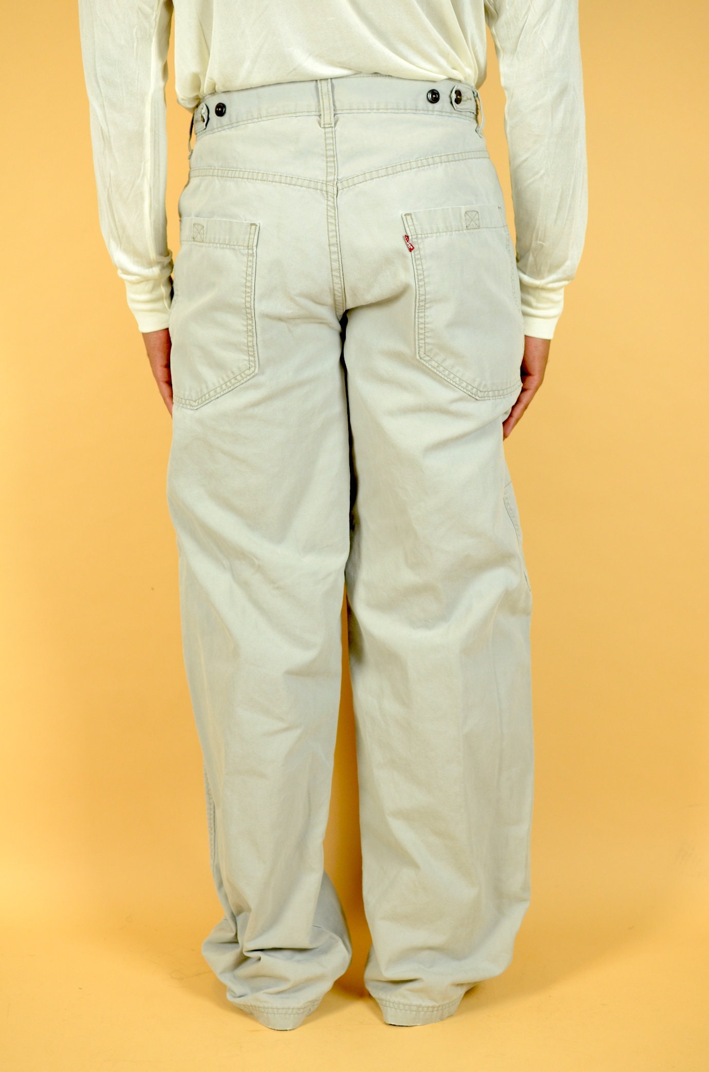 levis skateboarding carpenter