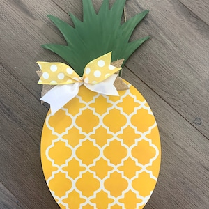 Pineapple Door Hanger Pineapple Decor Front Door Hanger Porch Decoration Pineapple Wall Art Wall Decor Summer Decor Door Decor image 1