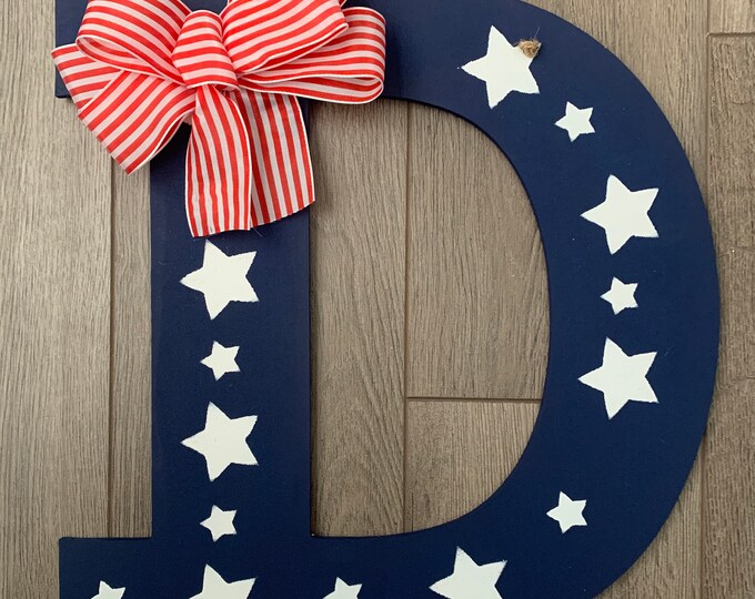 Elegant Gold Wreath Hanger Gold, Metal Door Hanger, Door Hanger, Wreath