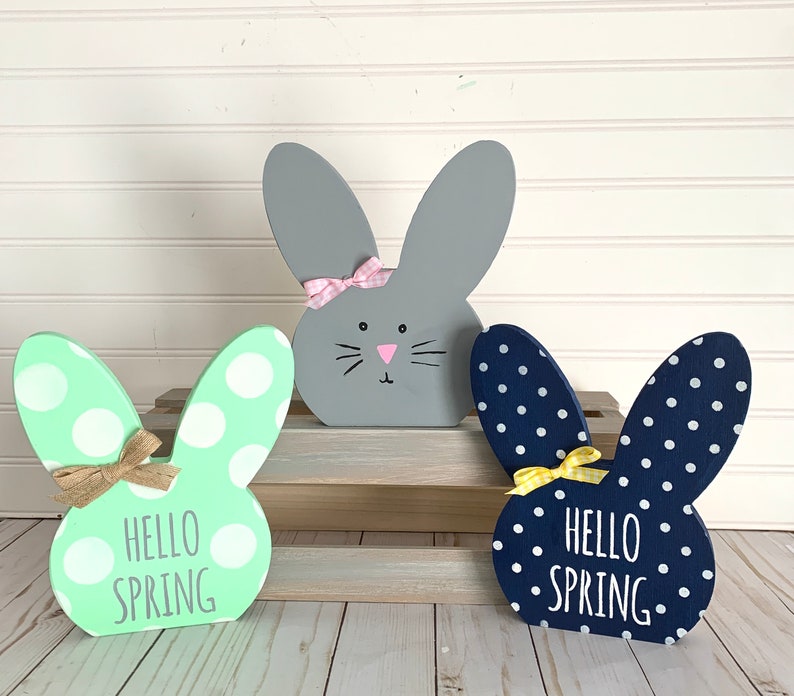 Spring Bunny Decoration Bunny Shelf Sitter Easter Bunny Table Decor Happy Spring Sign Spring Table Decor Easter Bunny Shelf Decor immagine 1