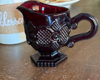 エイボン 1876 ケープコッド ルビーレッド ガラス クルエット ペア